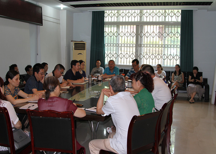 基础医学院召开审核评估“回头看”检查工作总结会