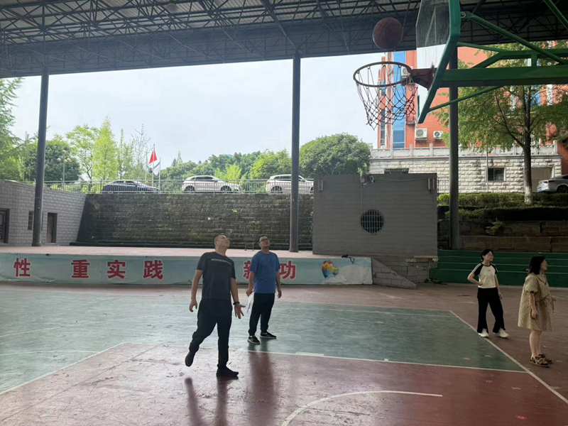 机关二工会组织开展“趣味运动、健康生活”活动