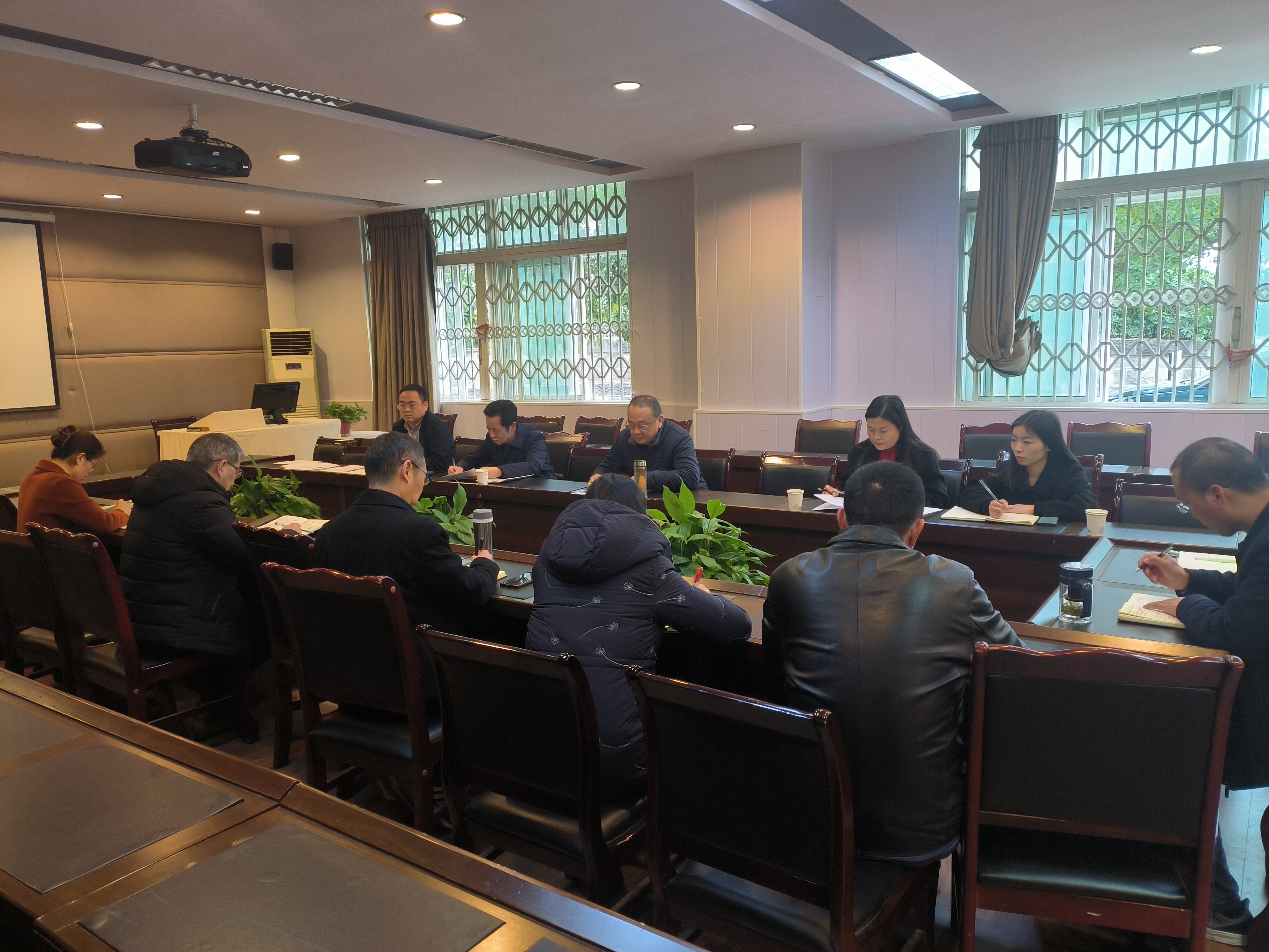 校领导带队深入基础医学与法学医学院调研检查工作