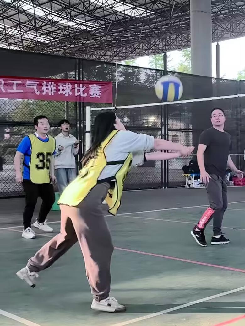 青春社彩,星光满载