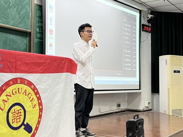 护文化之花，绽社团之华