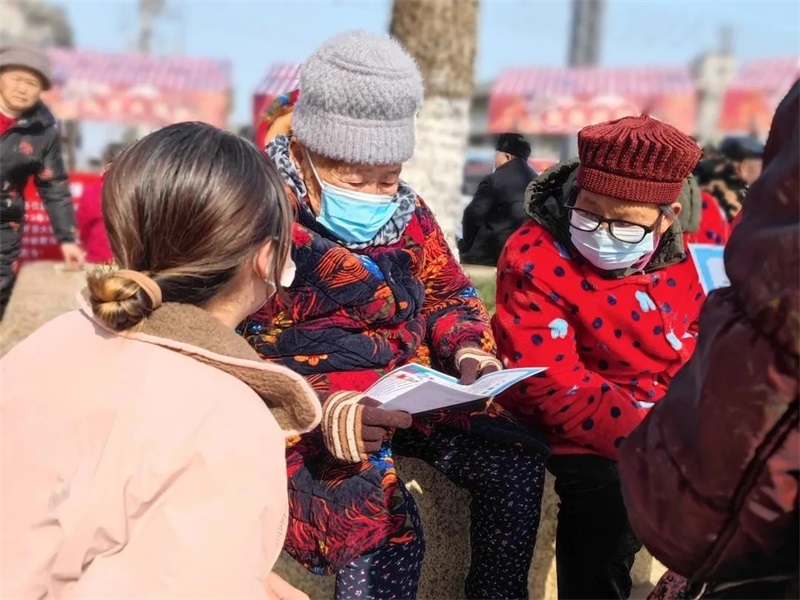 学校“三聚焦” 做好寒假社会实践活动