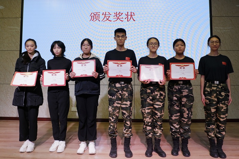 校团委开展“弘扬宪法精神,传承青年使命”宪法教育活动