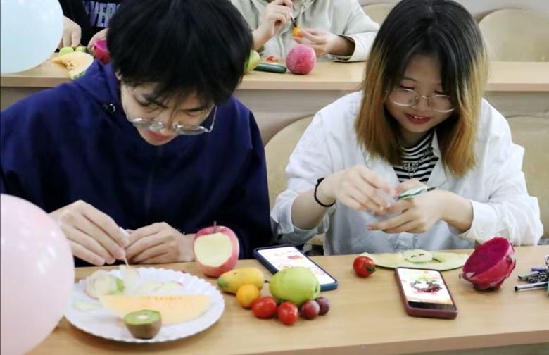 护文化之花，绽社团之华