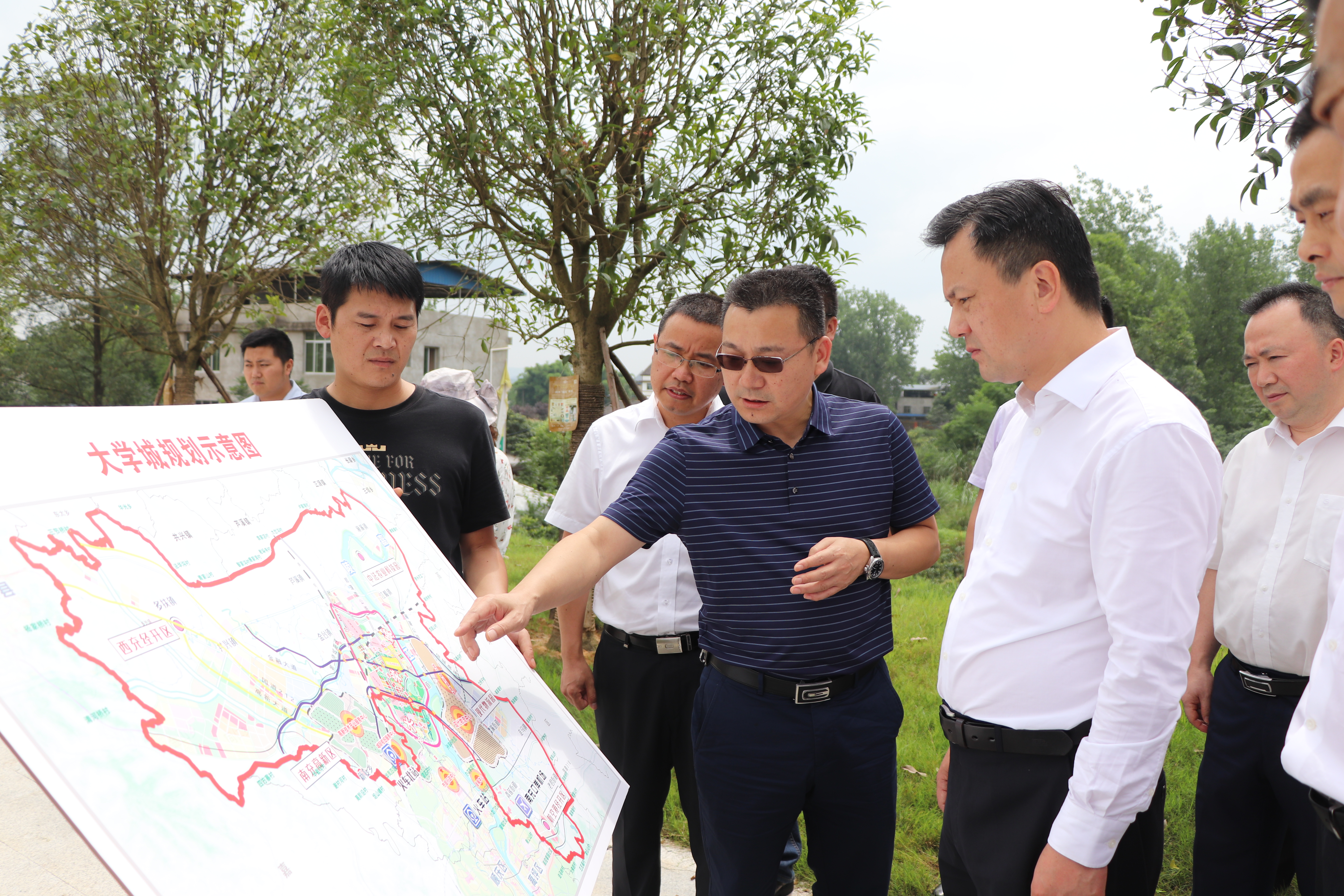 南充市领导现场调研川北医学院大学城校区规划