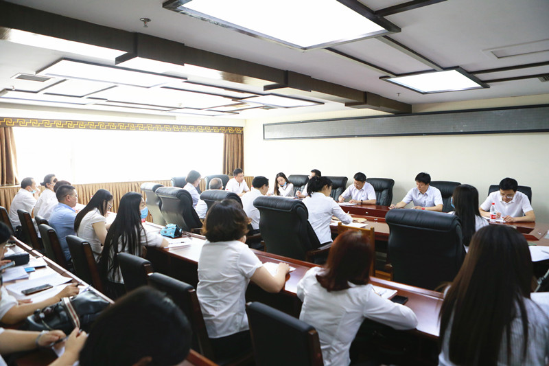 我校附属医院第七届三次职工代表大会胜利召开