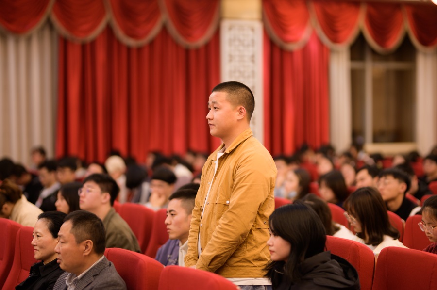 听老书记讲党史校史——我校党史学习教育系列主题讲堂开讲