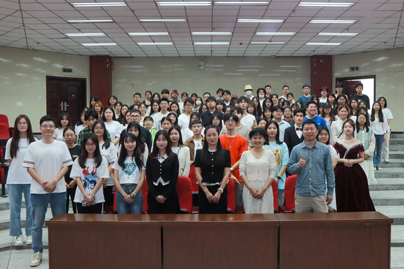 大学生通讯社举办2024年换届迎新大会
