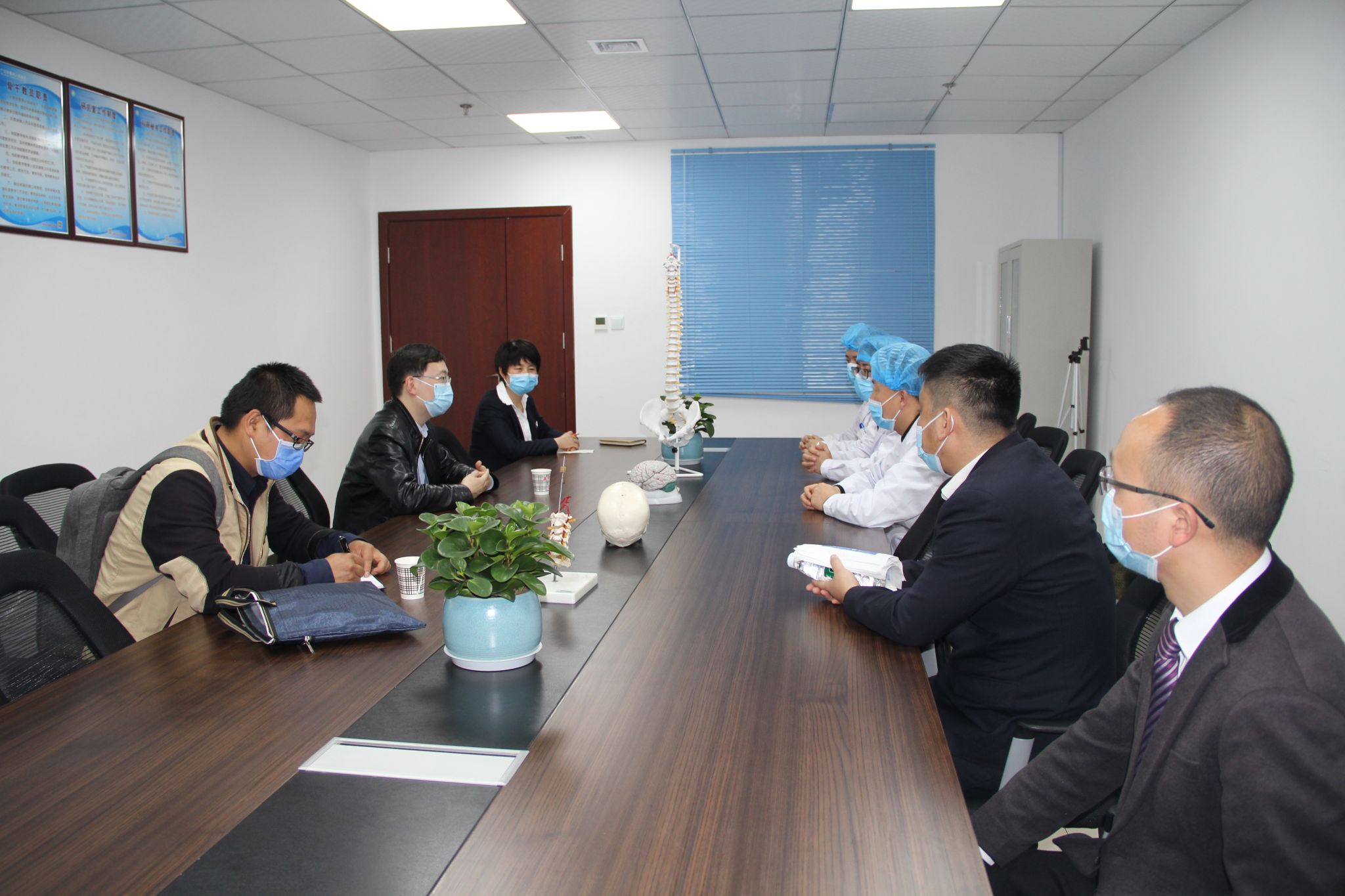川北医学院精神卫生学院调研到广元市第三人民医院调研