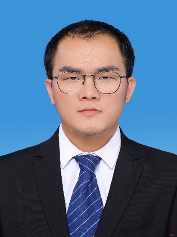药学院2022级学生班主任简介
