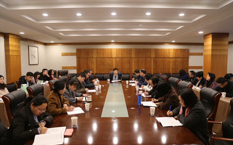 学校召开纪检工作专题会