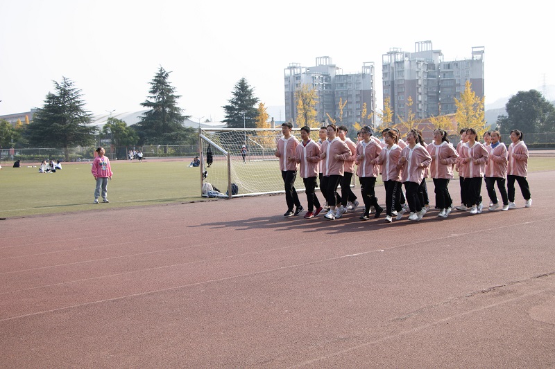 精神卫生学院和药学院合力举办体操友谊赛