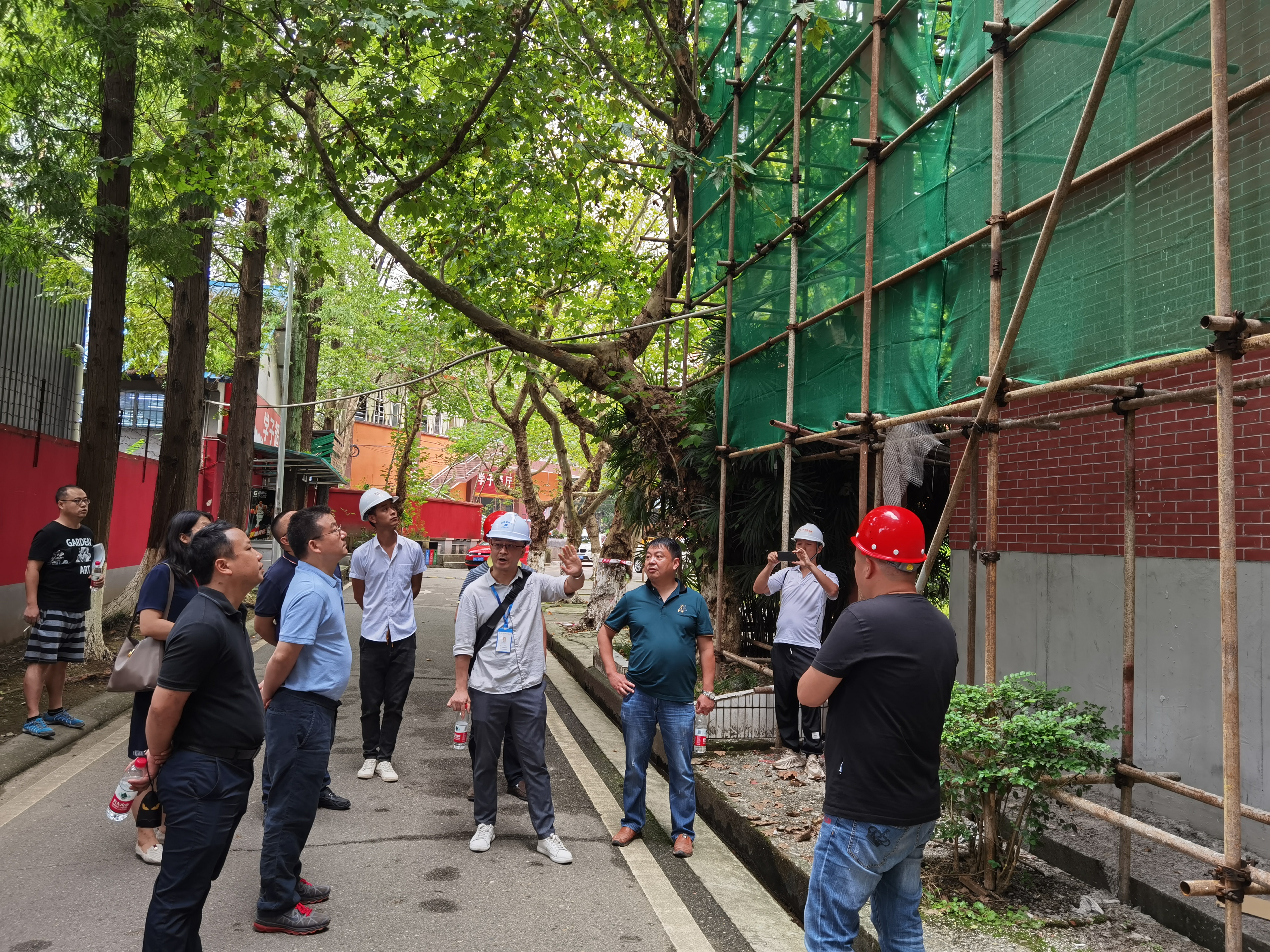 校领导深入学校在建工程工地及“我为群众办实事”民生项目检查督促工作