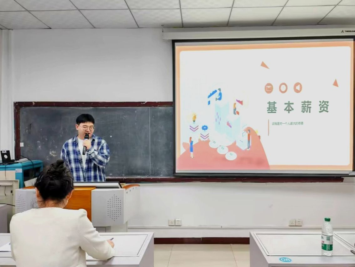 检验医学院举办2025届毕业生专场招聘会