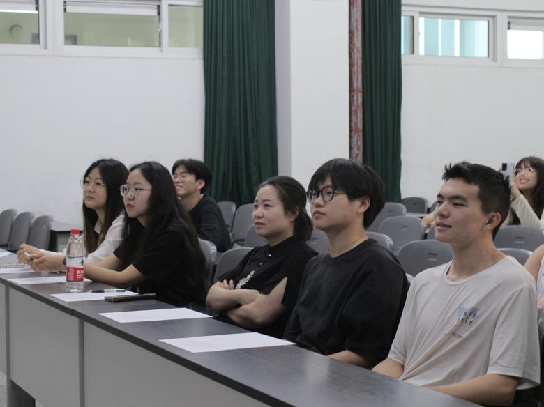 滋润岁月，温润流光