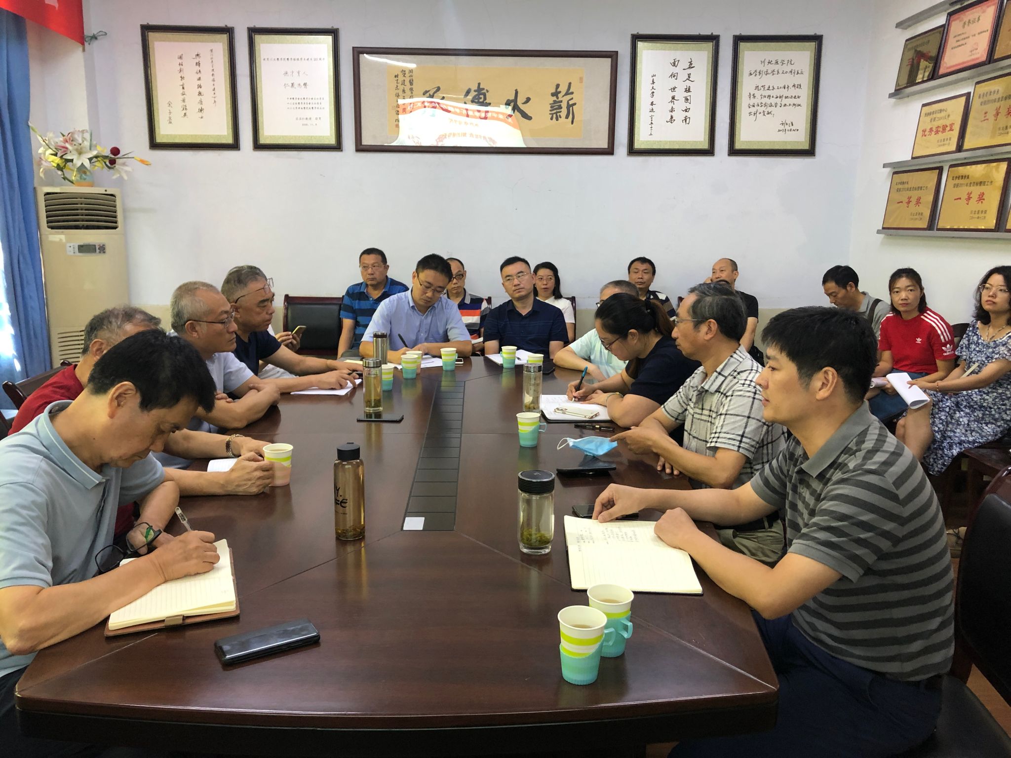 校长杜勇带队到我院进行开学教学检查