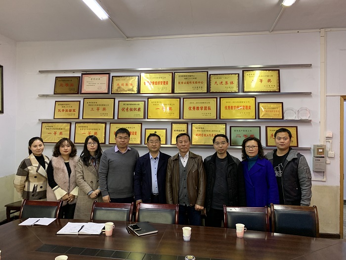 西南科技大学计算机科学与技术学院吴亚东副院长一行 到我校医学影像学院考察交流