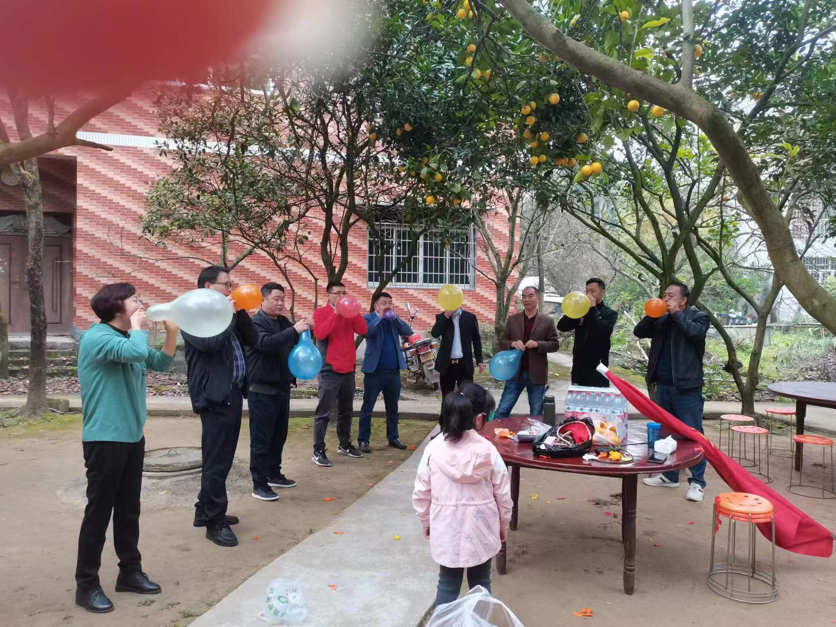 保障工会赴青林开展素质拓展活动