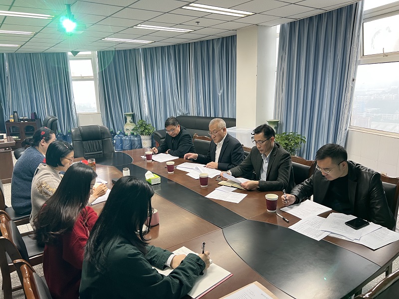 1668396426992.jpg 校长杜勇带队检查国际教育交流学院中期教学工作.jpg