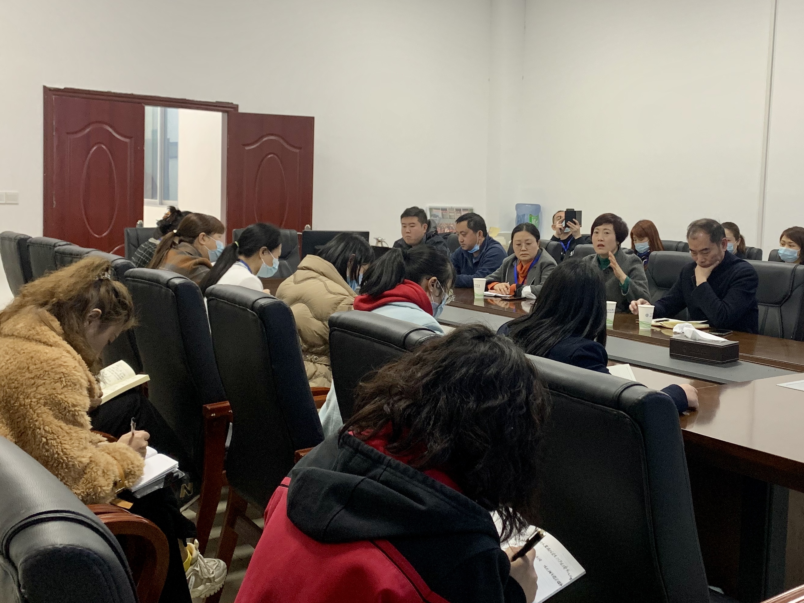 后勤管理处组织参加“2022年高校学生公寓消防安全线上研讨会”