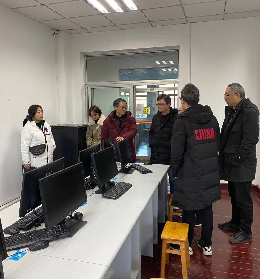 现代教育技术中心赴西南石油大学南充校区现代教育技术中心学习交流