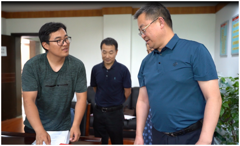 才聚川北医 共建医科大：“一站式”服务助力新教师入职报到