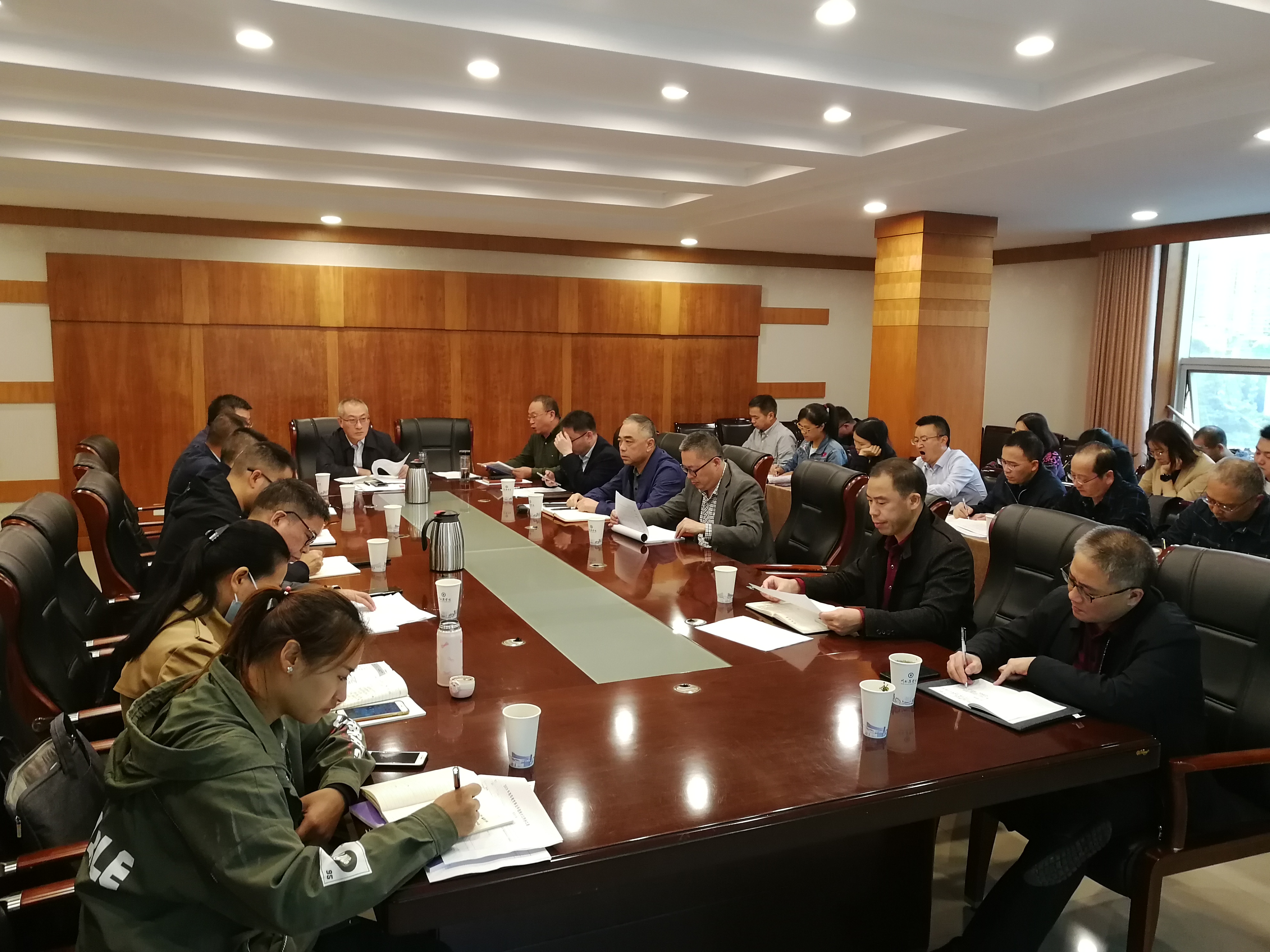 学校召开2019年本科教学基本状态数据采集工作培训会