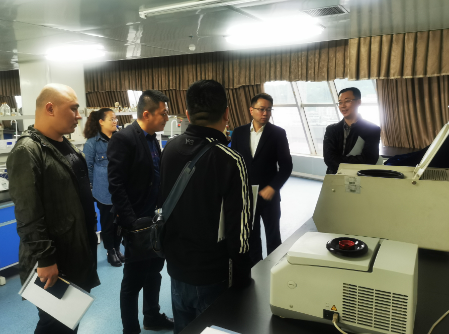 国有资产管理处与发展规划处组织开展2020年校内专项(设备类)申报部门实地调研工作