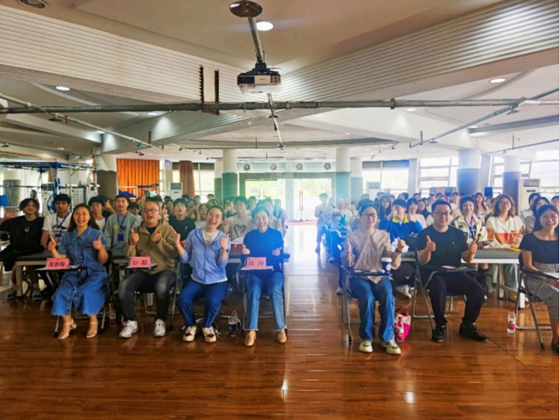 运动医学与康复学院第一届康复物理治疗大赛 顺利举行