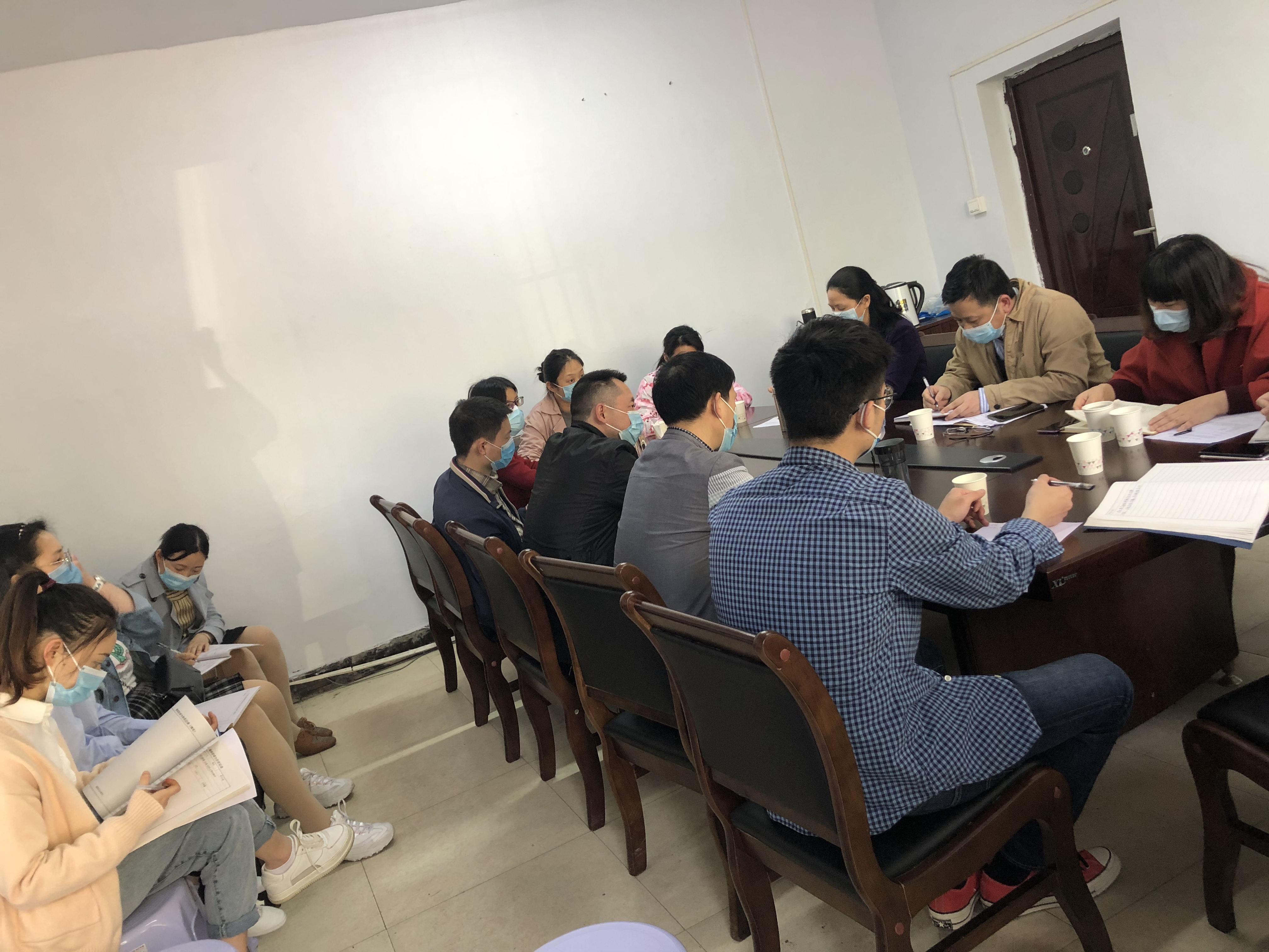 眼视光学系召开教学工作会议暨线上教学阶段总结会议