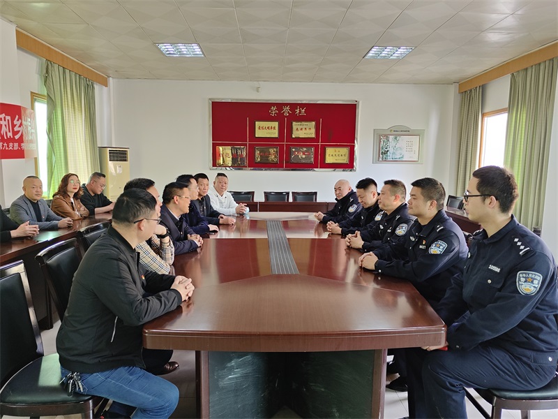 机关党委第九支部开展 “学习贯彻党的二十大报告——全面推进依法治国和乡村振兴”主题党日活动