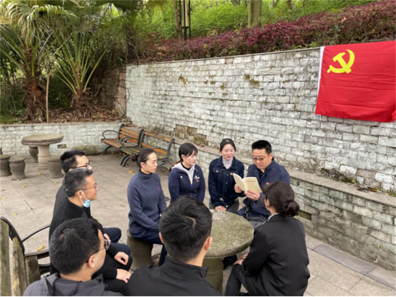 坚定信仰 牢记初心 方式多样 氛围浓厚——我校附属医院掀起党史学习教育热潮