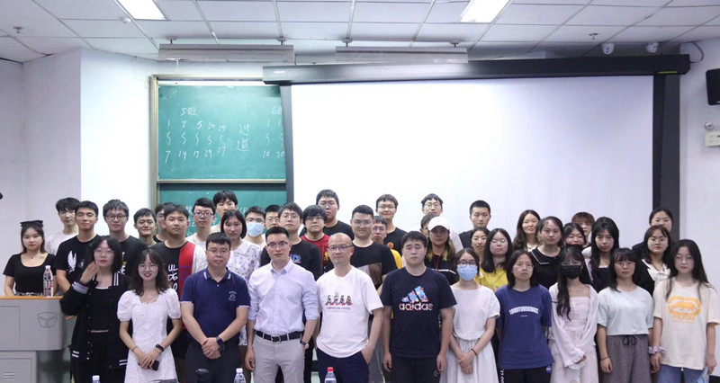 临床医学院学生工作党总支举办博士讲堂之科研讲座