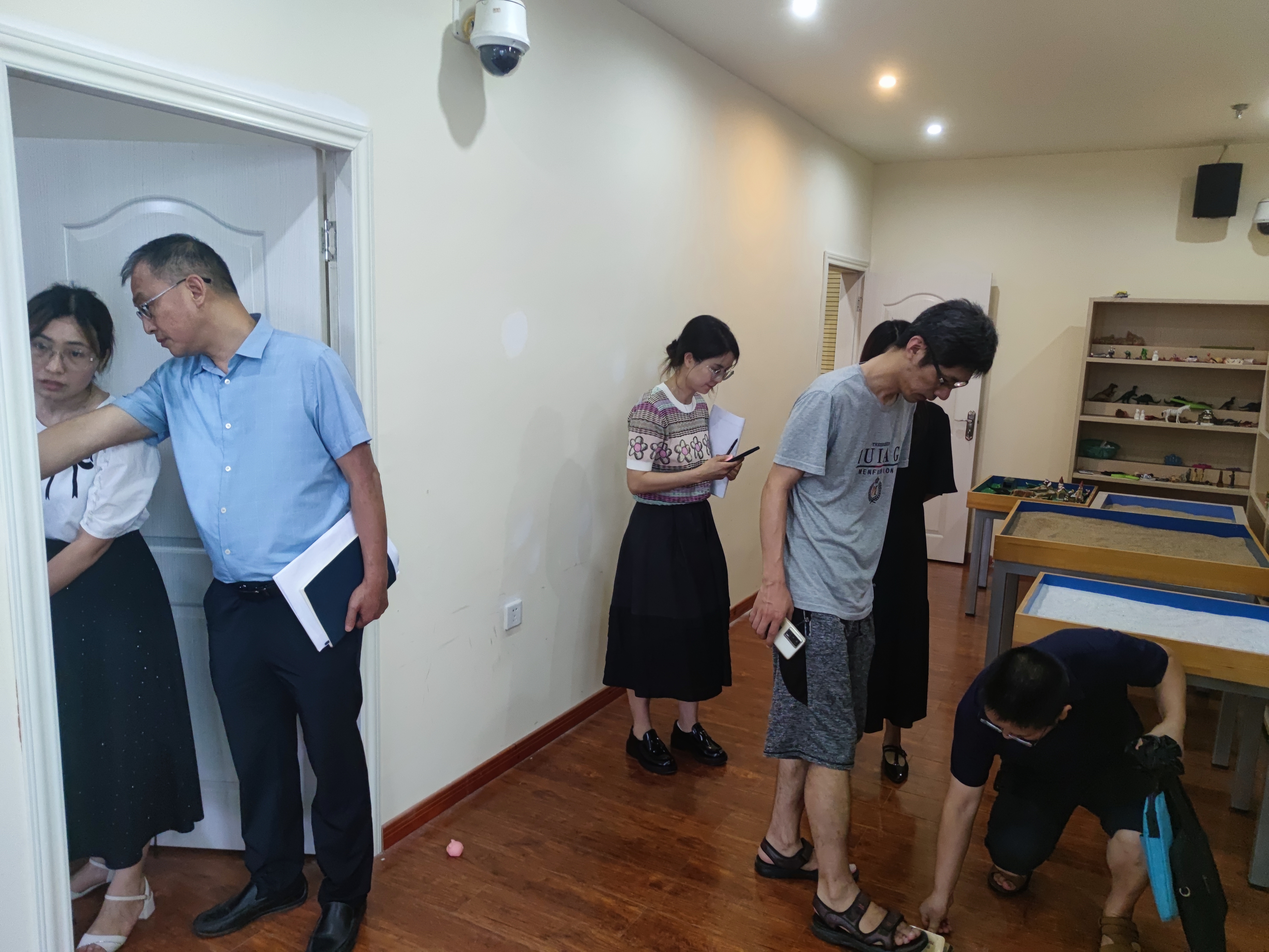 学院综合实验中心 期末安全大检查,筑牢假期安全防火墙