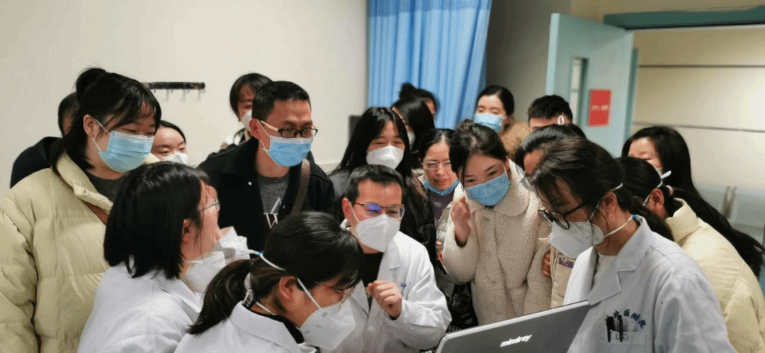川北之星|蓝花楹下少年游:以文为武 勇攀科研高峰