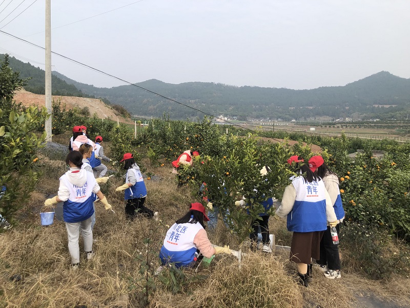 我校“青春志愿•爱在社区”结对签约仪式暨12.5国际志愿者日志愿服务活动顺利开展