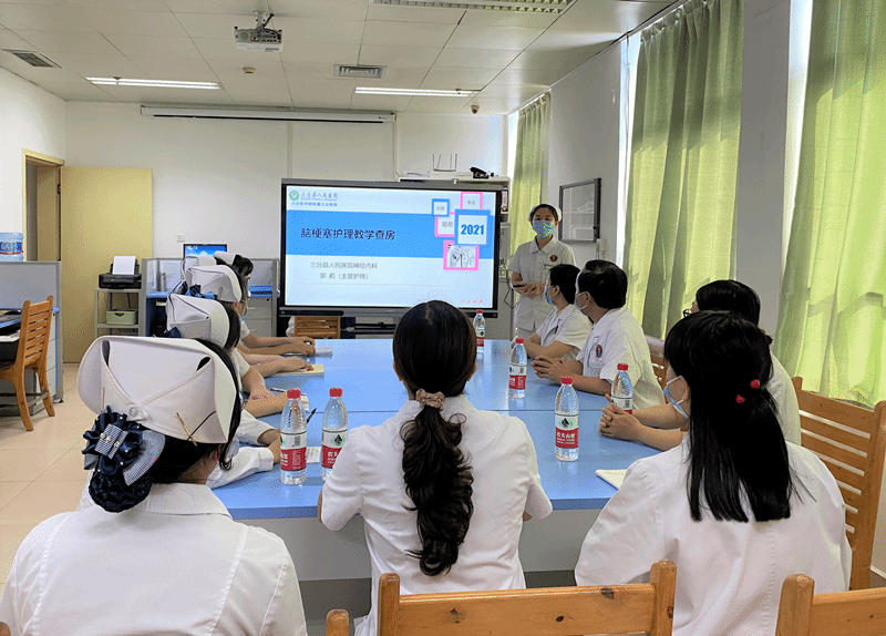 护理学院专家组赴附属三台医院开展护理临床教学指导