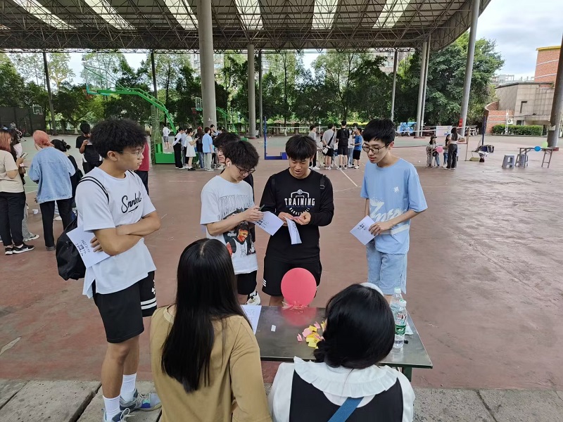 药学院英语嘉年华活动圆满结束