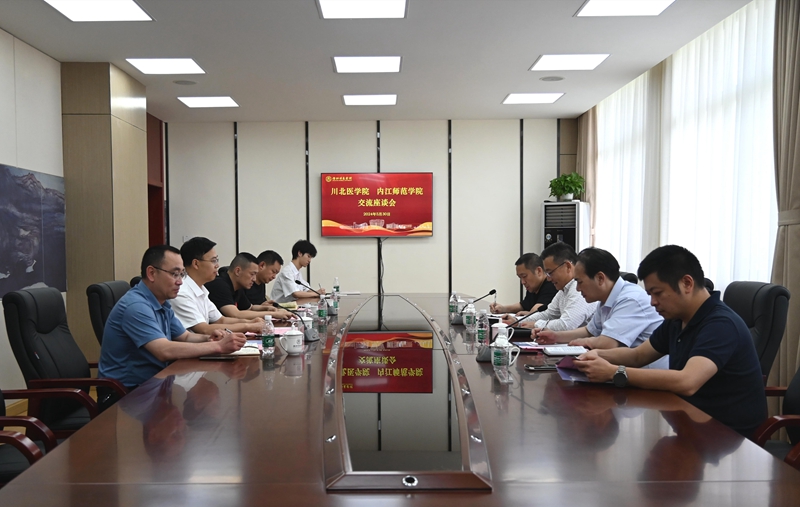 学校领导带队考察调研高校校区建设