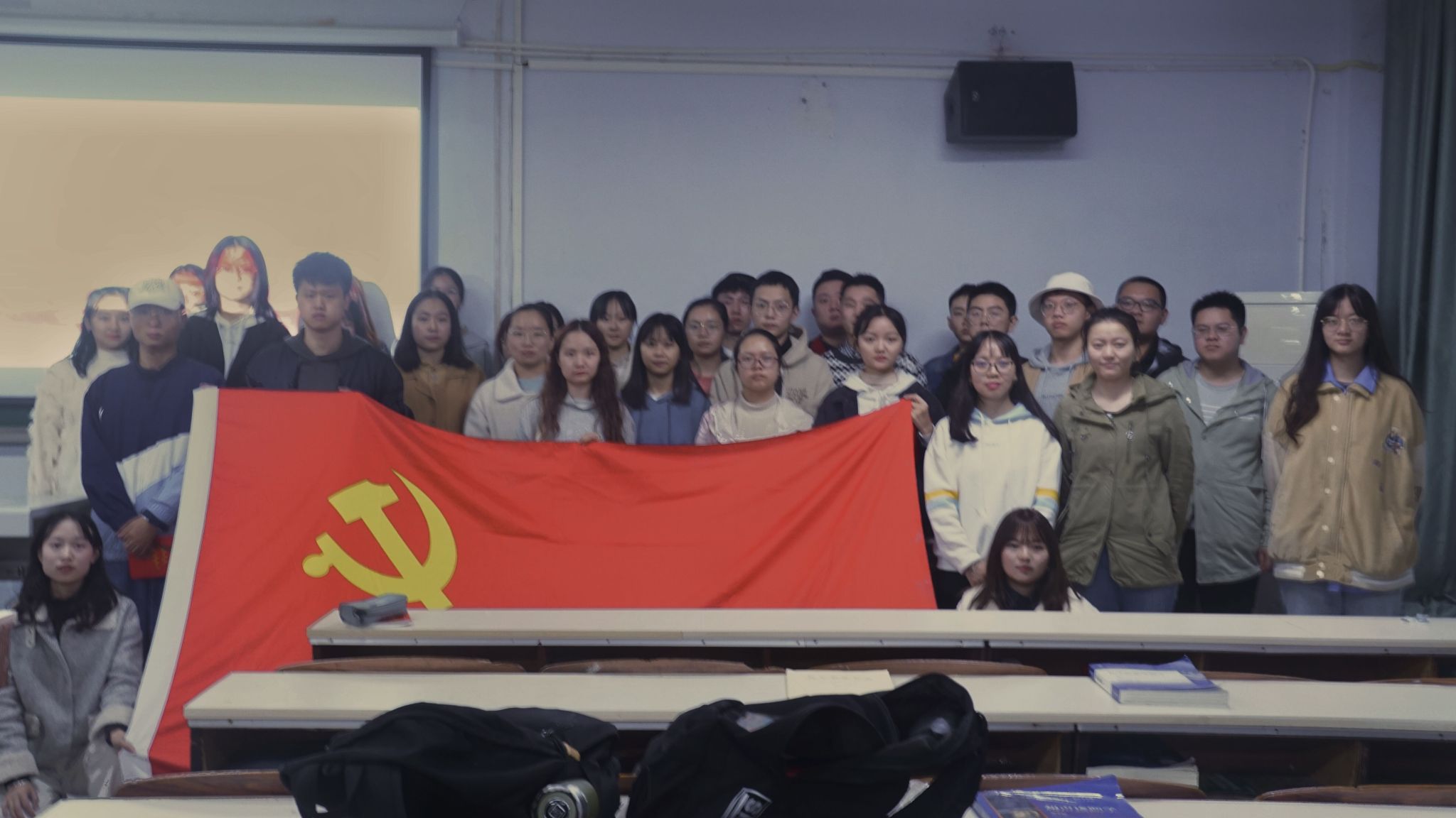 医学影像学院党总支第一党支部 开展“人民至上，生命至上”主题党日活动