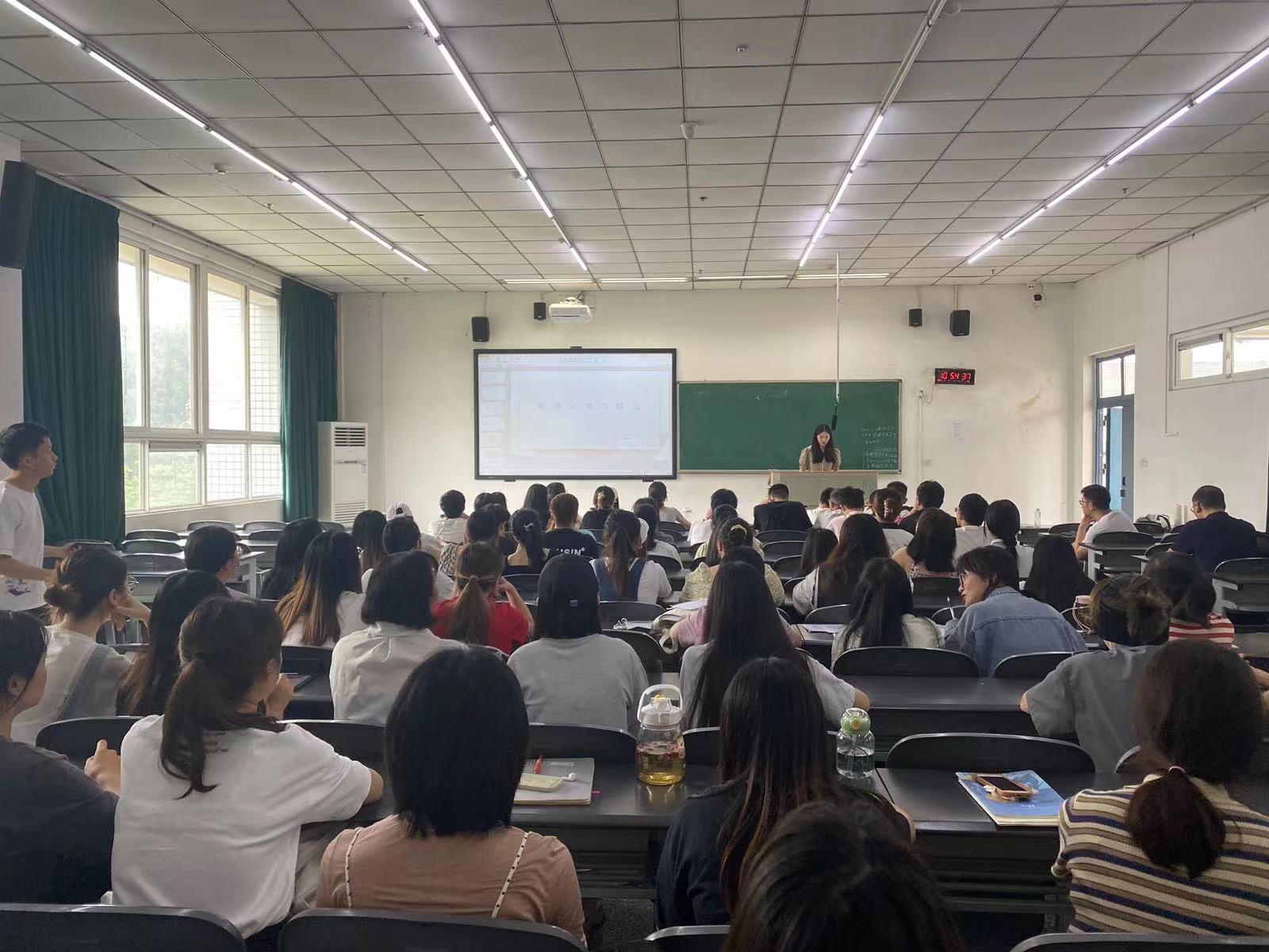 学院社会工作专业考研经验分享会顺利举行