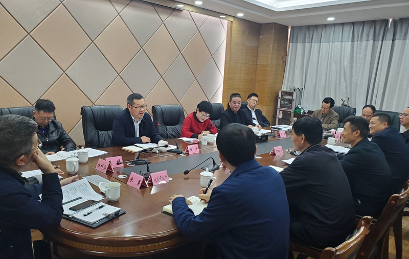 学校领导赴营山县千坵村开展脱贫攻坚工作