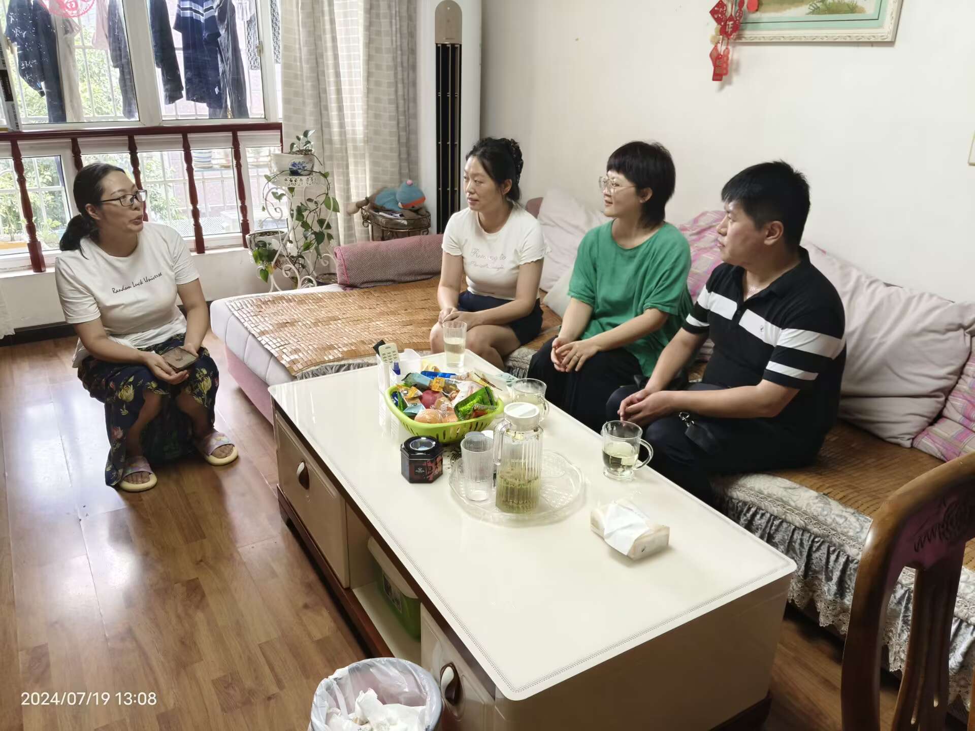 眼视光医学院开展暑期家访活动