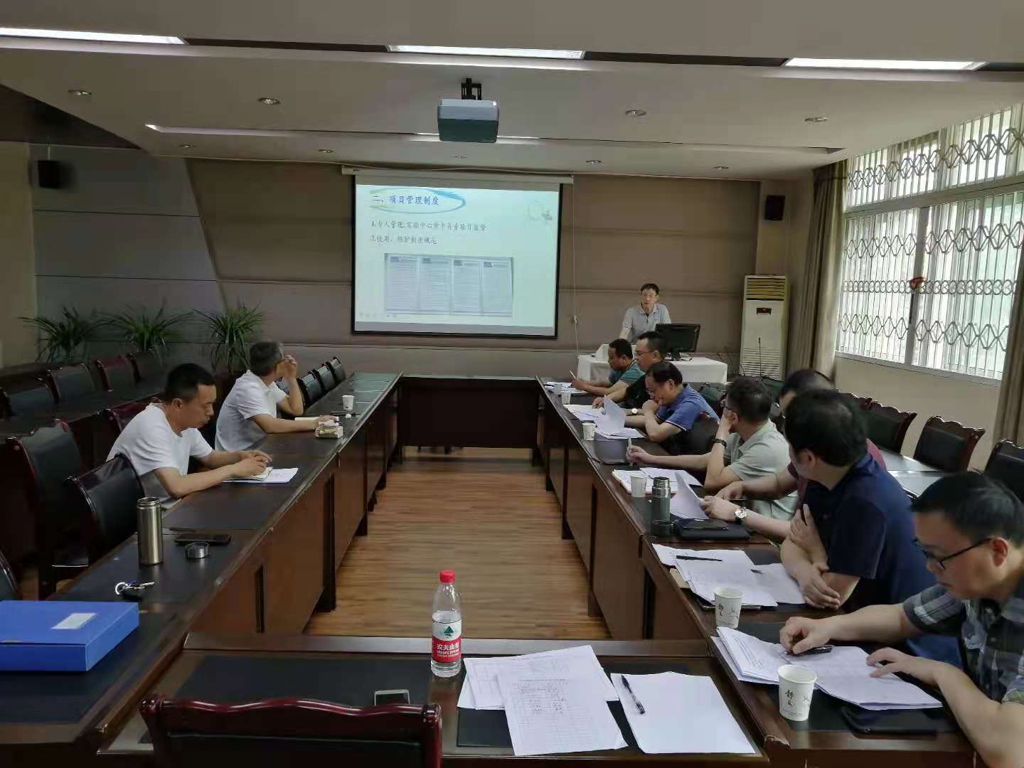 学党史，走基层——学校开展2020年专项建设回头看及绩效考评